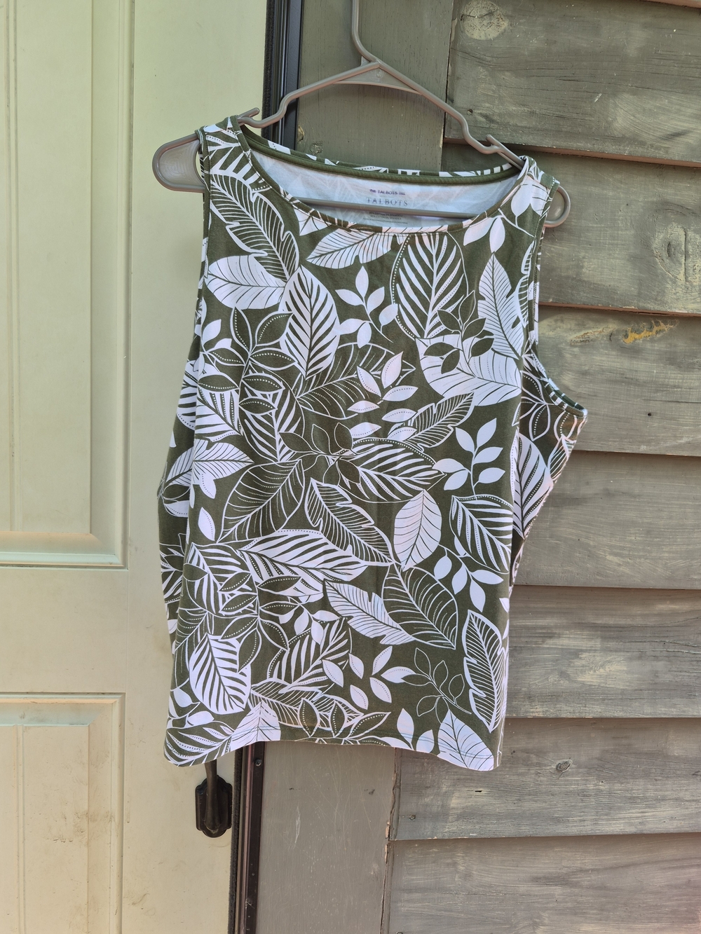 Women’s Olive Green Leaf Print Tank Top